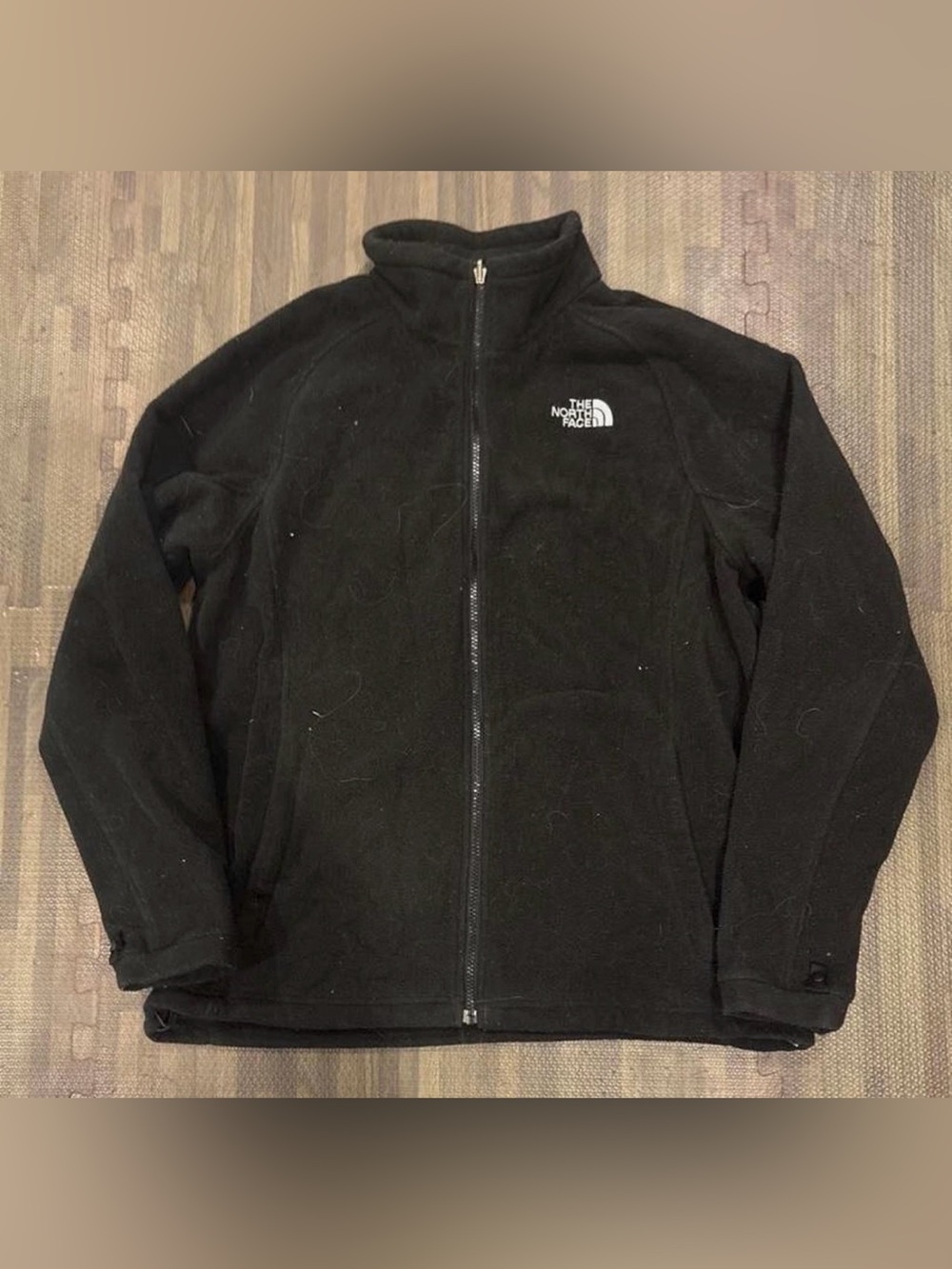 The North Face Men's Black Full-Zip Lightweight Fleece Jacket